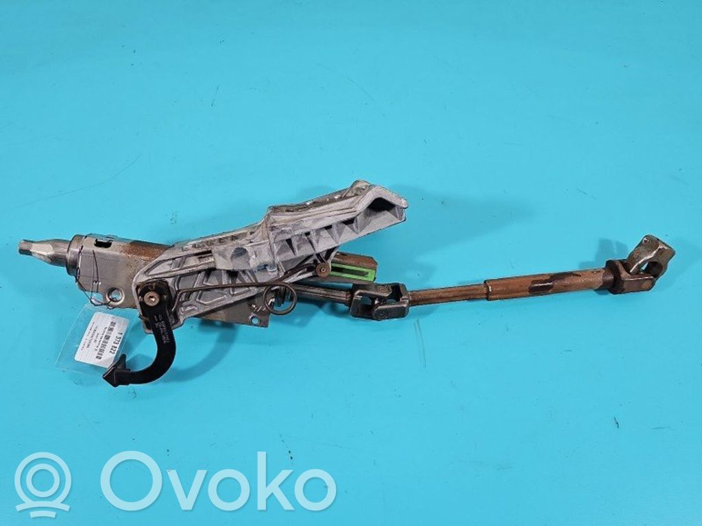 Volvo V50 Stūresrata ass 