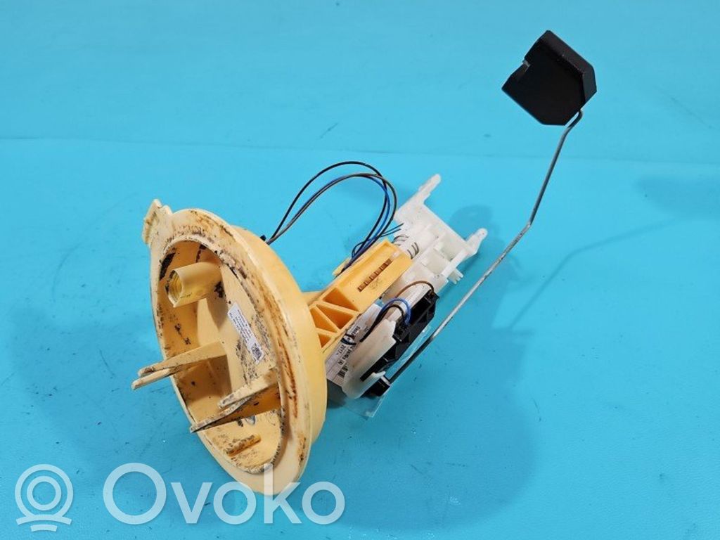 Skoda Karoq Sensor de nivel de combustible 