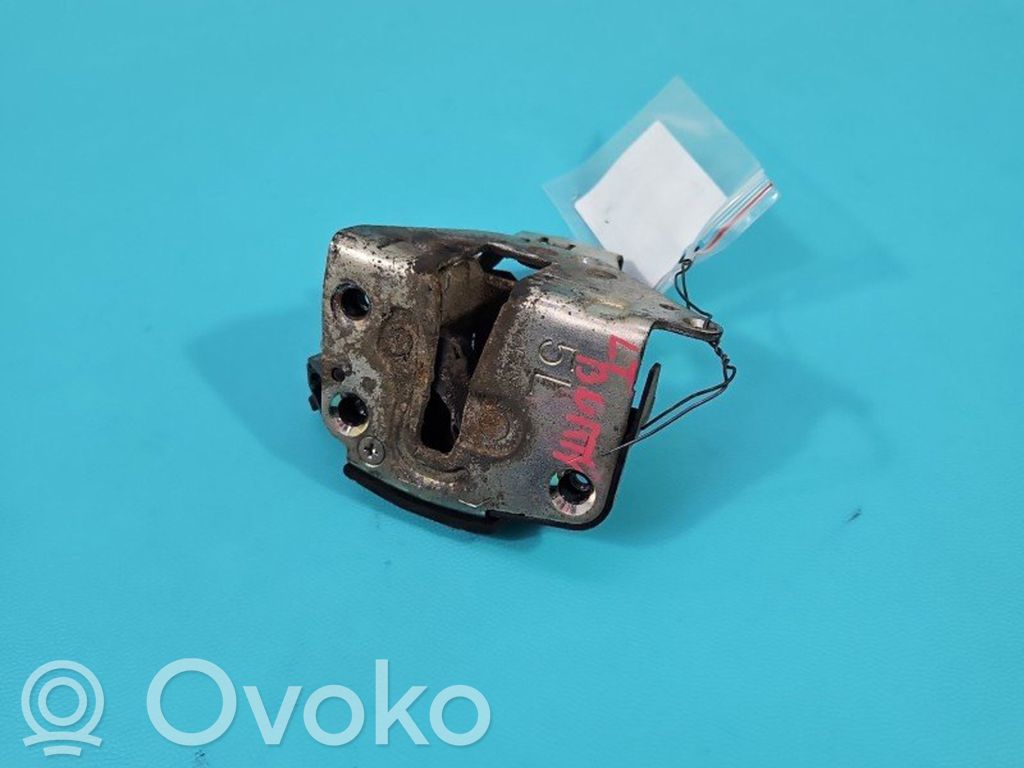 Toyota Land Cruiser (J200) Serrure de loquet coffre 
