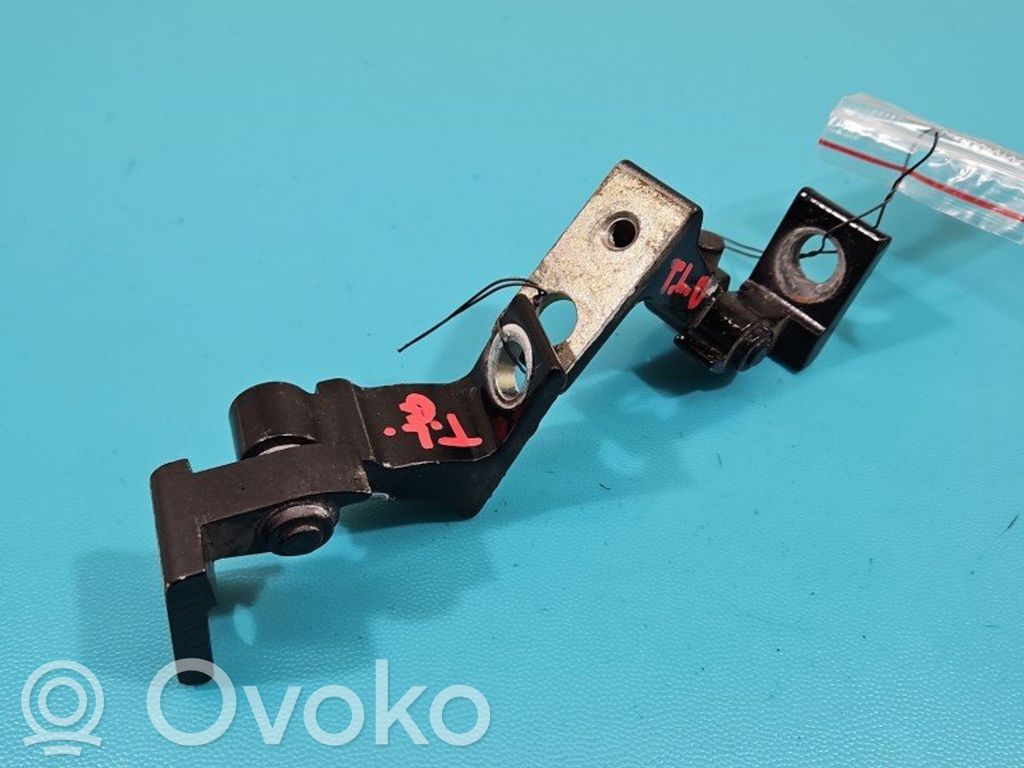 Zawiasy drzwi tylnych / Komplet   8K0831401A,IMPRK1404253