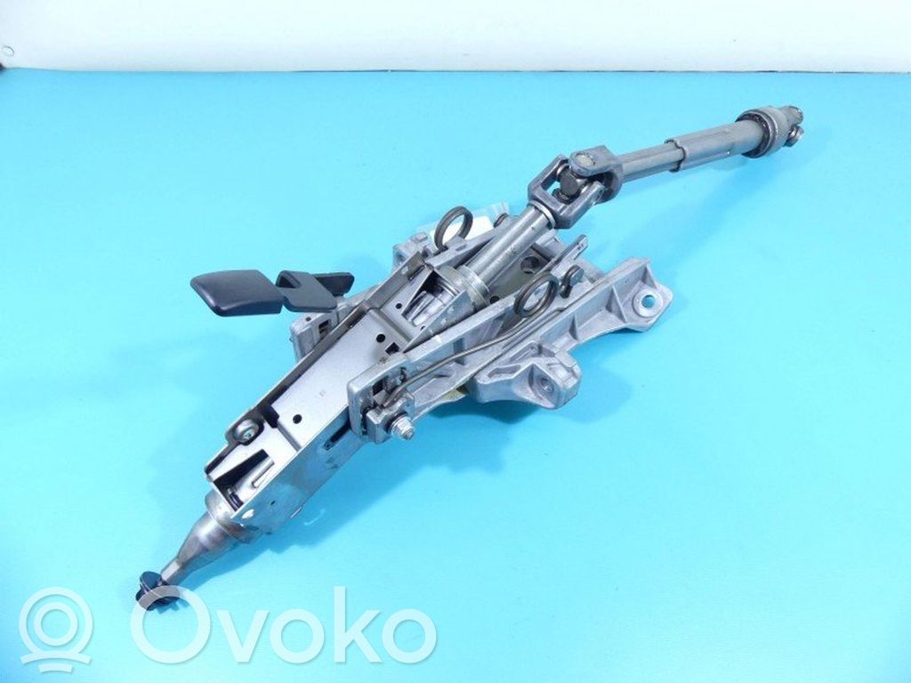 Volvo V40 Steering wheel axle 