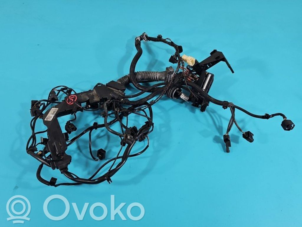 BMW 5 F10 F11 Wiązka przewodów silnika 
