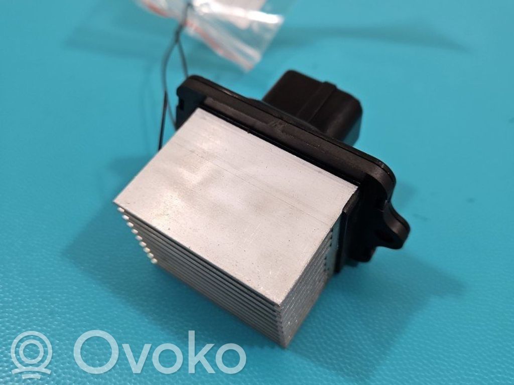 Suzuki Vitara (LY) Motor aerotermă/rezistor ventilator 