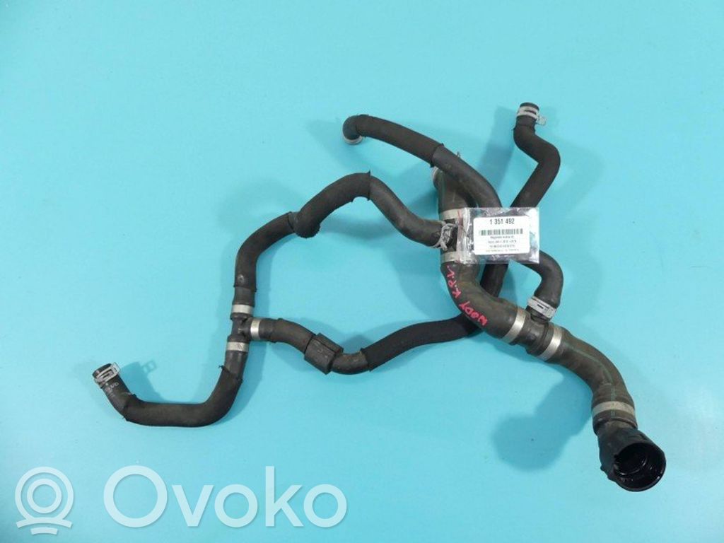 Volvo V40 Przewód / Wąż chłodnicy 