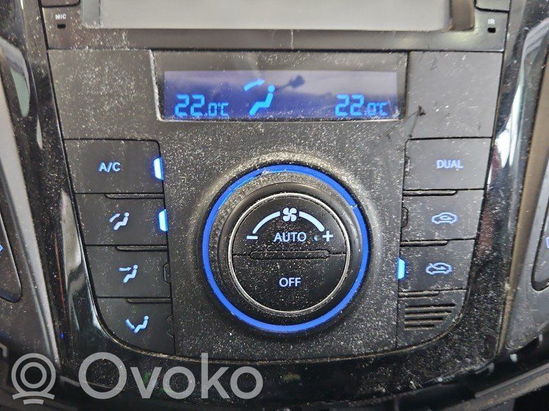 Hyundai i40 Console centrale, commande chauffage/clim 