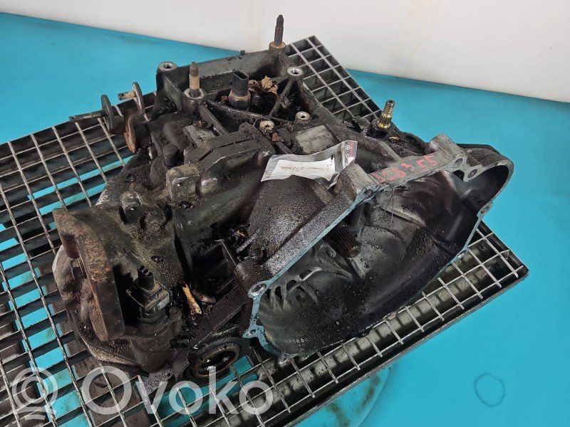 Hyundai Trajet Cutie viteze manuală cu 5 trepte 