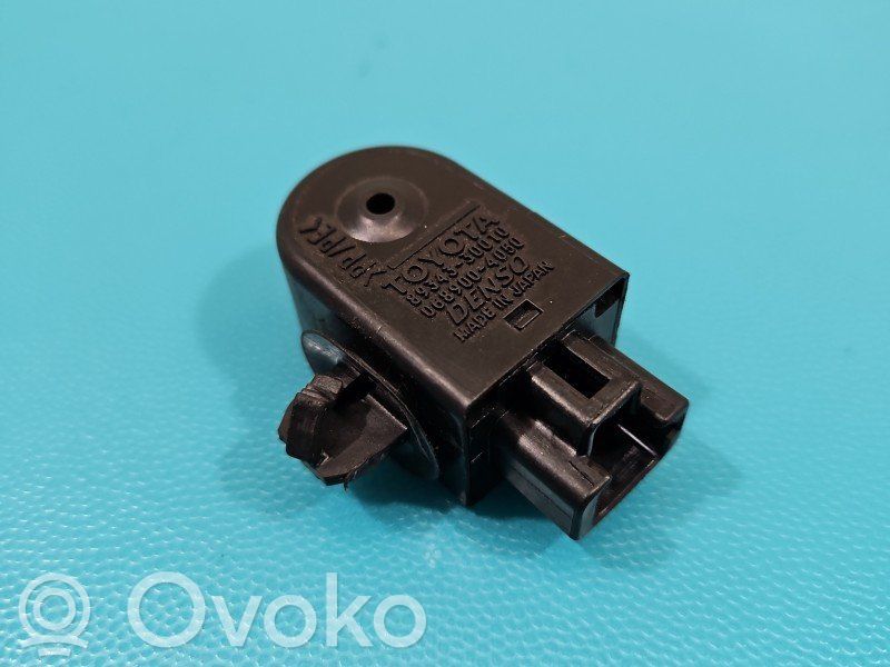 Toyota Land Cruiser (J200) Altoparlante portiera anteriore 