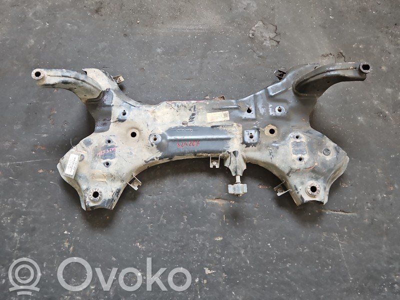 Hyundai i30 Front axle beam 