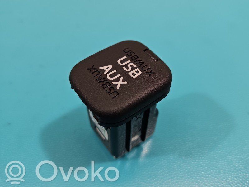 Connecteur/prise USB   KD45669UO,IMPRK1419751