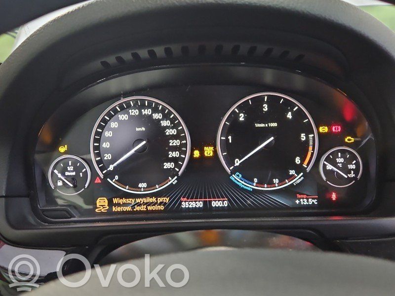 BMW 5 F10 F11 Licznik / Prędkościomierz 