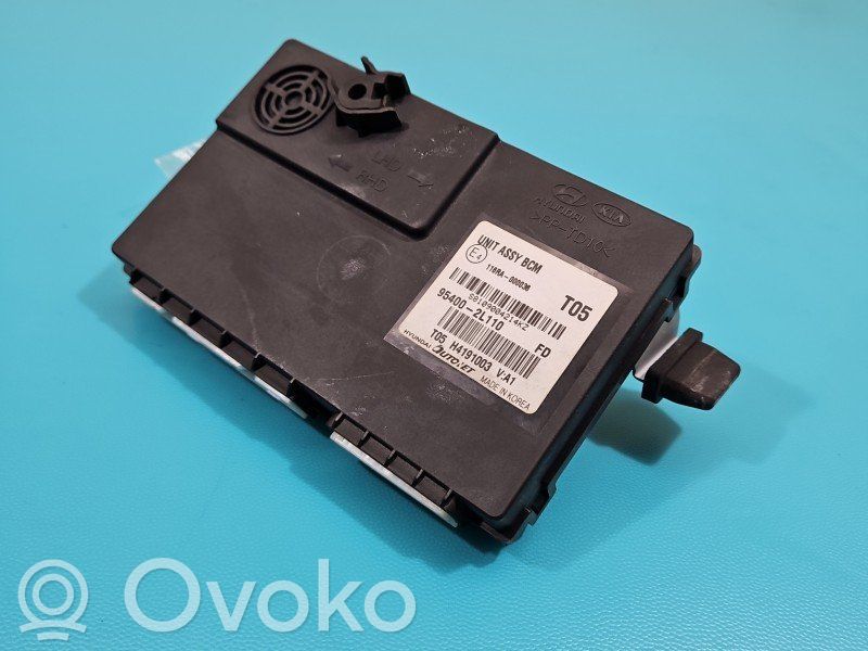 Hyundai i30 Modul de control caroserie central 