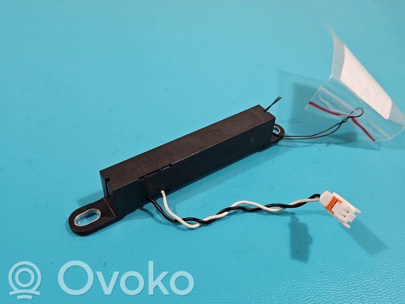 Mazda CX-7 Radio antenna 