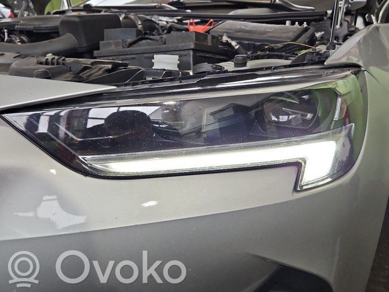 Opel Insignia B Scheinwerfer 