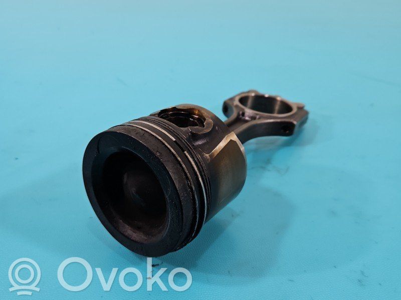 Stūmoklis (-iai)   D4FD,IMPRK1449834