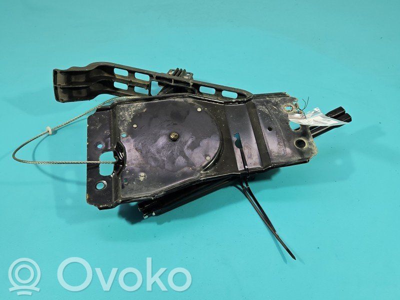 Dodge Caravan Support roue de secours 