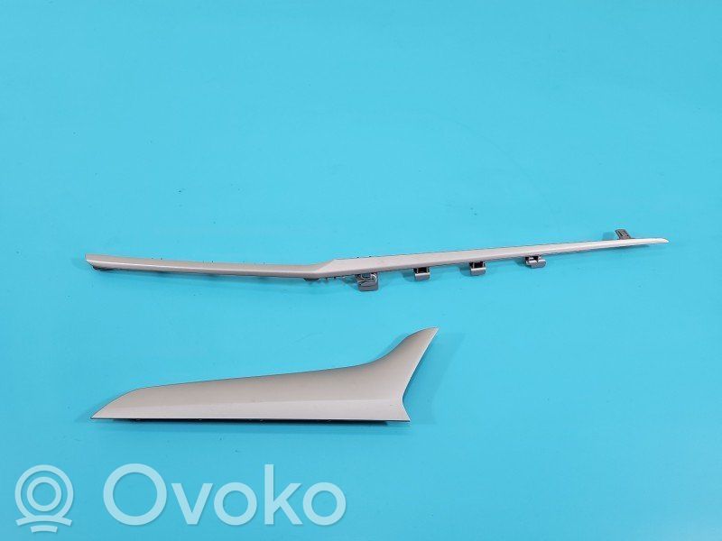 Opel Corsa F Ozdoba tunelu środkowego 
