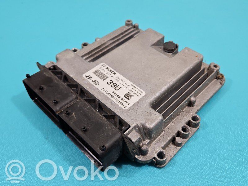Hyundai Tucson TL Unité de commande, module ECU de moteur 