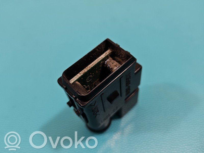 Lexus RX 330 - 350 - 400H Sensor de temperatura interna 