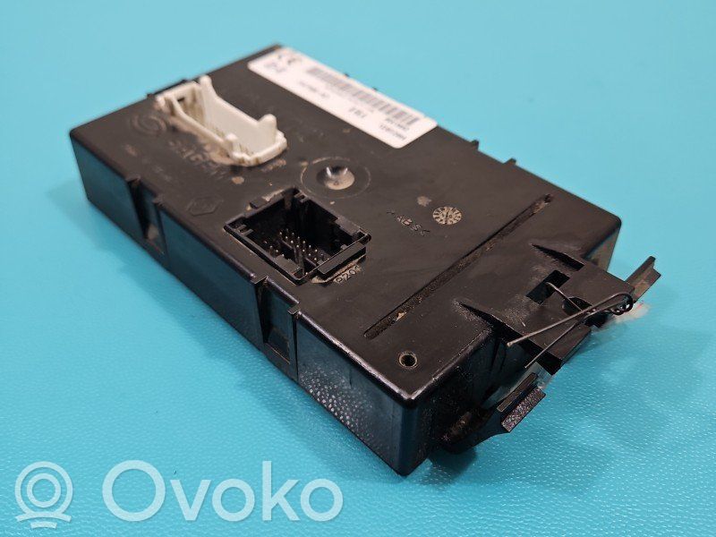 Renault Trafic II (X83) Module de contrôle carrosserie centrale 