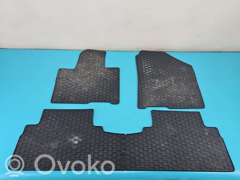 KIA Sorento Tapis de sol avant 
