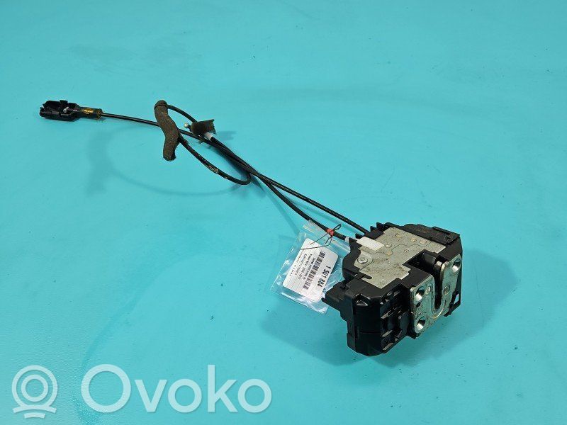 Nissan Note (E11) Front door lock 