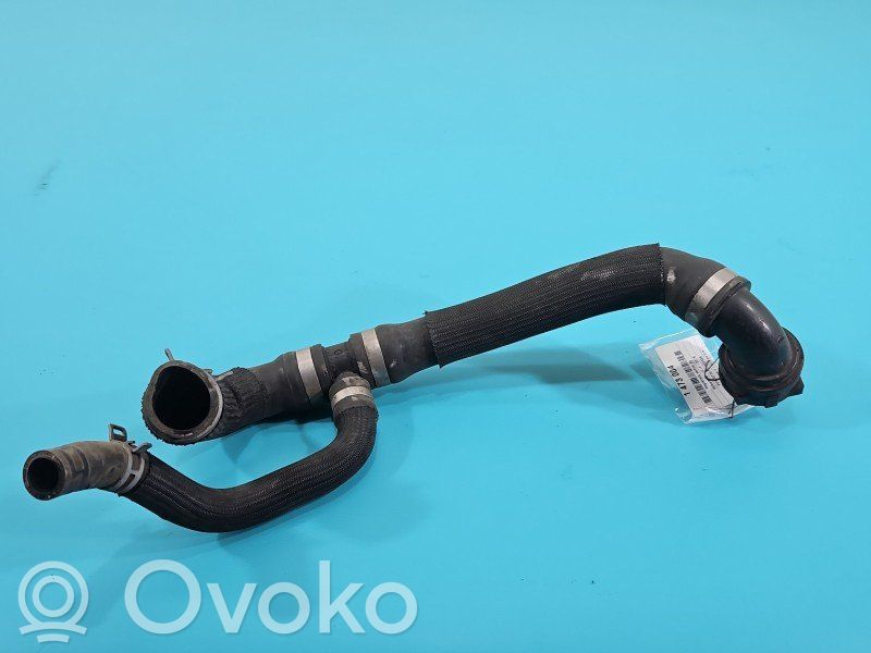 Volvo V60 Engine coolant pipe/hose 