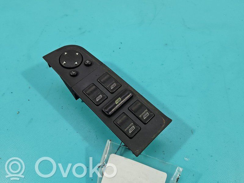 Audi 80 90 S2 B4 Electric window control switch 