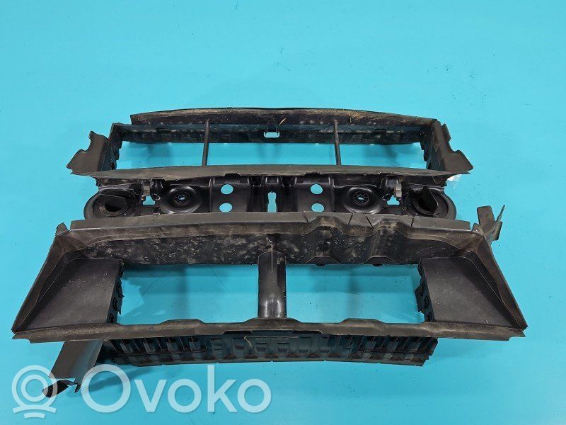 Ford Kuga II Centrālā konsole 