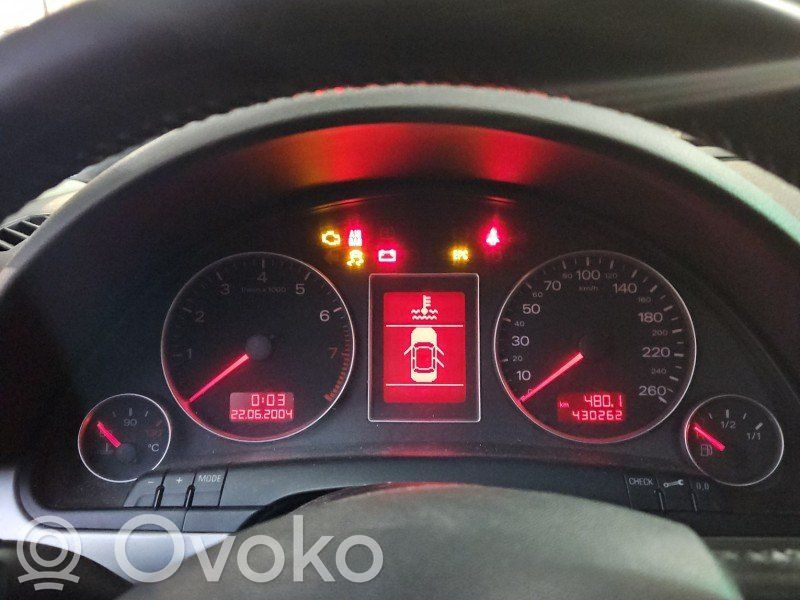 Audi A4 S4 B7 8E 8H Tachimetro (quadro strumenti) 