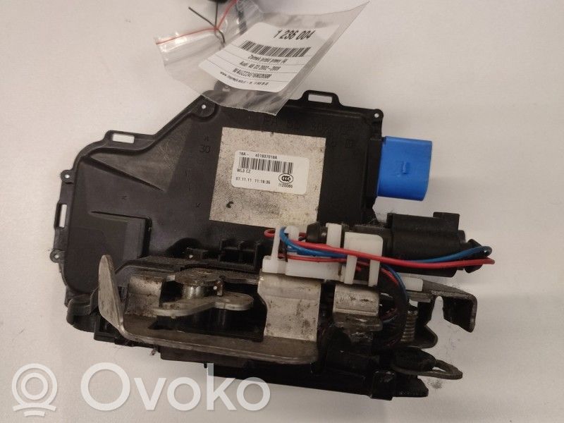 Audi A8 S8 D3 4E Etuoven lukko 