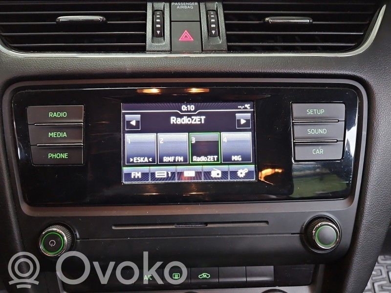 Skoda Octavia Mk3 (5E) Panel / Radioodtwarzacz CD/DVD/GPS 