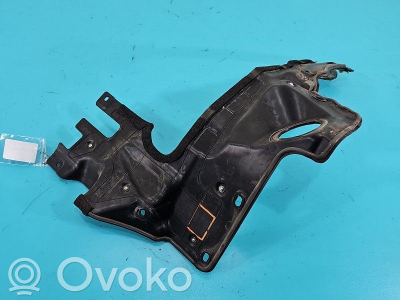 KIA Stinger Placa protectora del centro/medio 