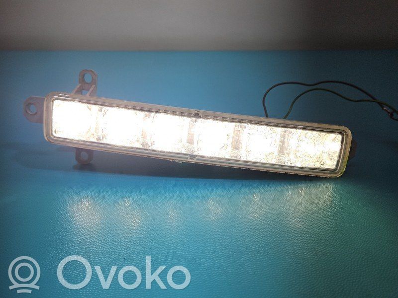 Citroen C3 Picasso Proiector lumini zi LED 