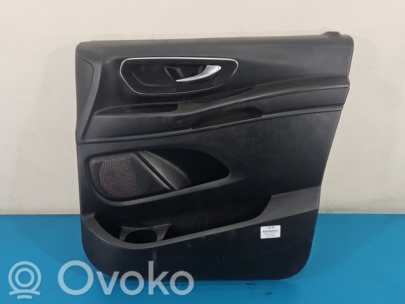 Mercedes-Benz Vito Viano W447 Boczki / Poszycie drzwi przednich 