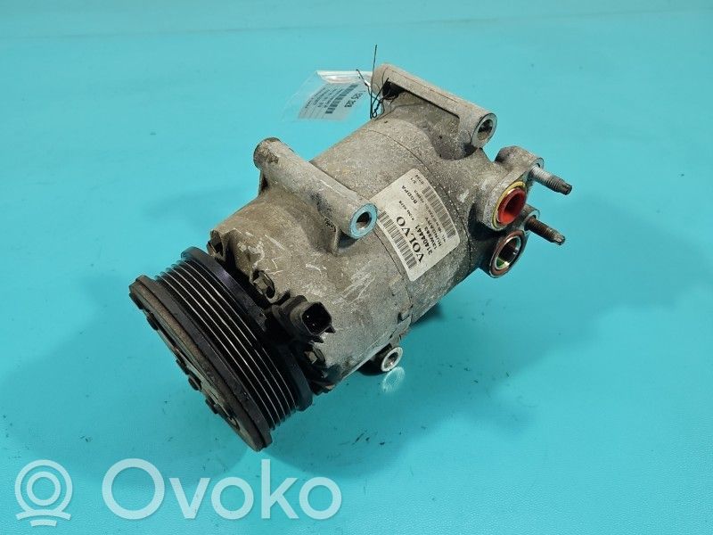 Volvo V40 Kompresor / Sprężarka klimatyzacji A/C 