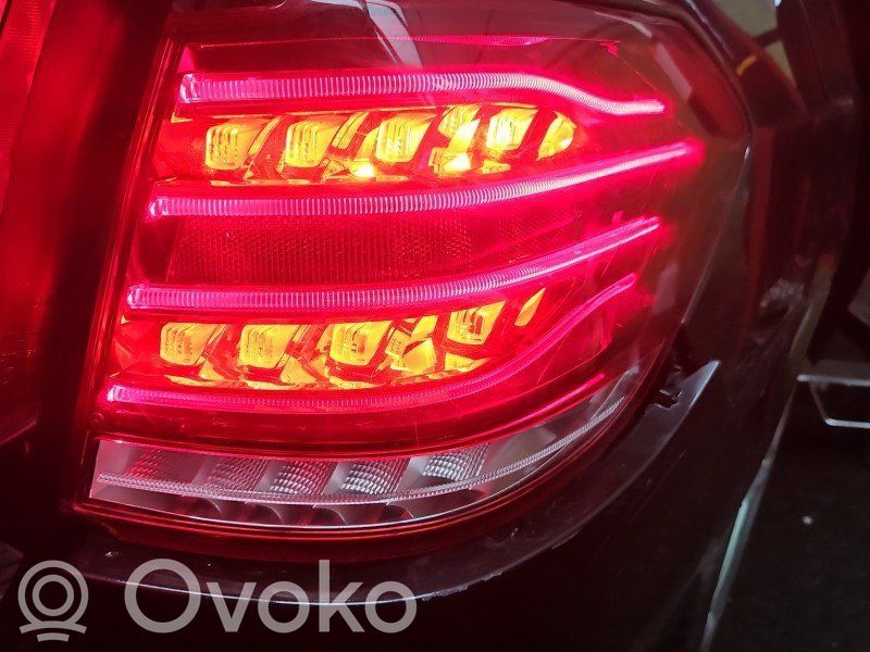 Mercedes-Benz E W212 Lampă spate în caroserie 
