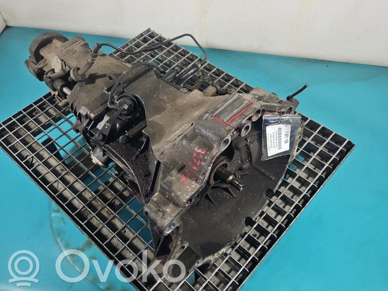 Volkswagen PASSAT B5.5 Mechaninė 5 pavarų dėžė 