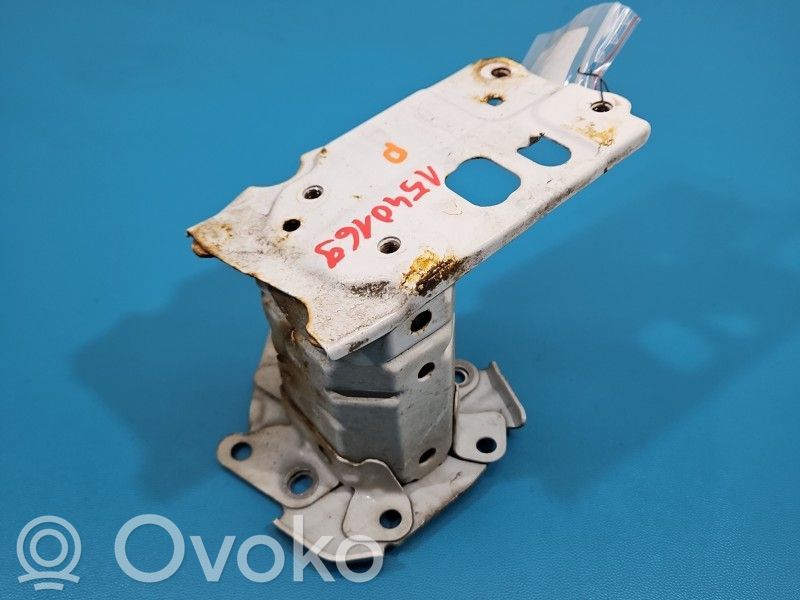 Toyota Auris E180 Traversa di supporto paraurti posteriore 