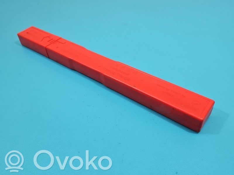 BMW iX3 G08 Triangle d'avertissement