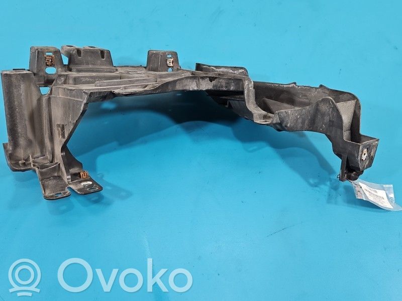 Renault Megane III Halterung Scheinwerfer 