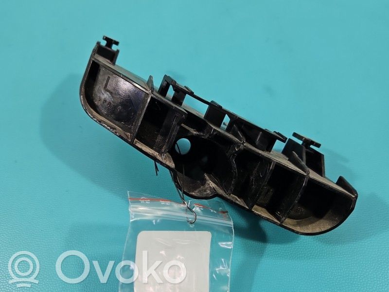 Lexus CT 200H Suport montare bară spate 