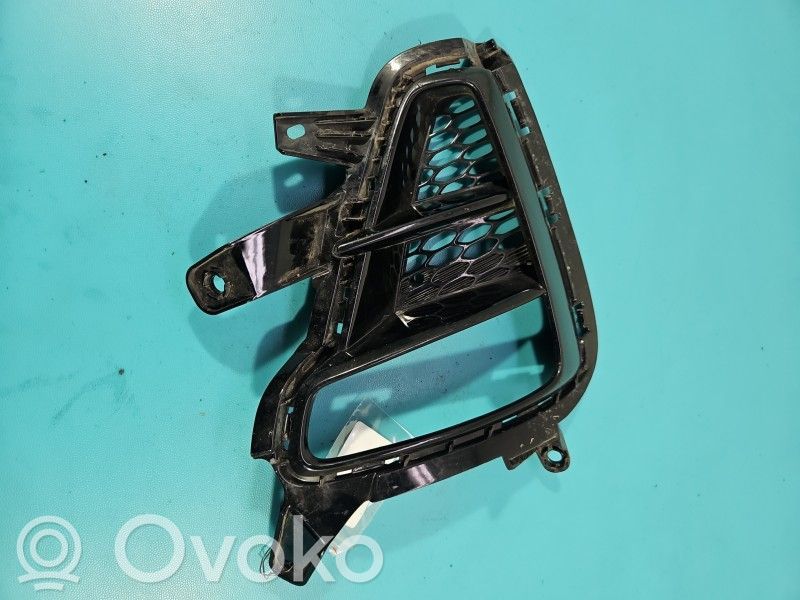KIA Ceed Front fog light trim/grill 