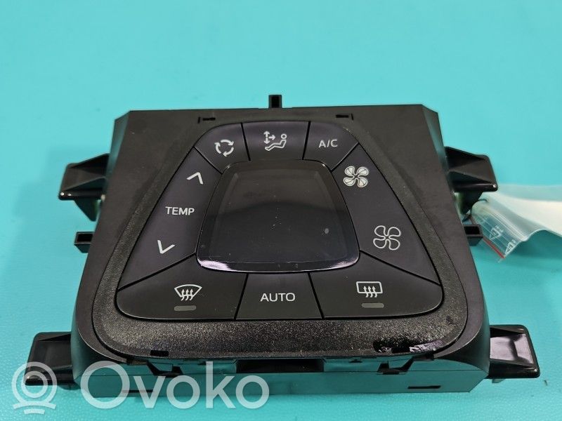 Toyota Aygo AB40 Climate control/heater control trim 
