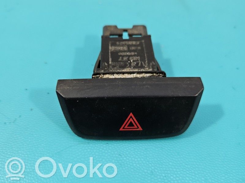 Isuzu D-Max Hazard light switch 