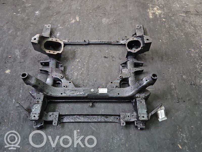 BMW X6 E71 Priekinis tiltas 