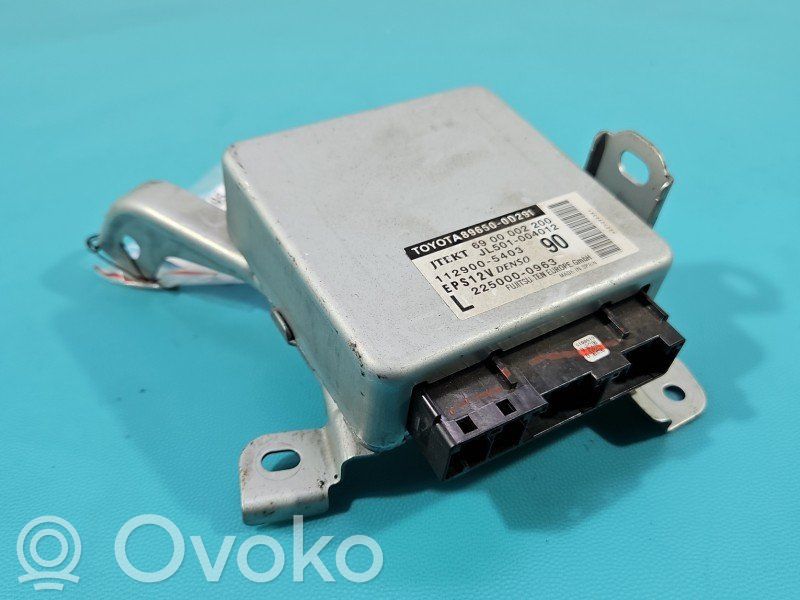 Toyota Yaris Central body control module 