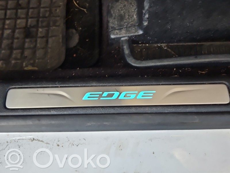 Ford Edge II Ramă consolă centrală 