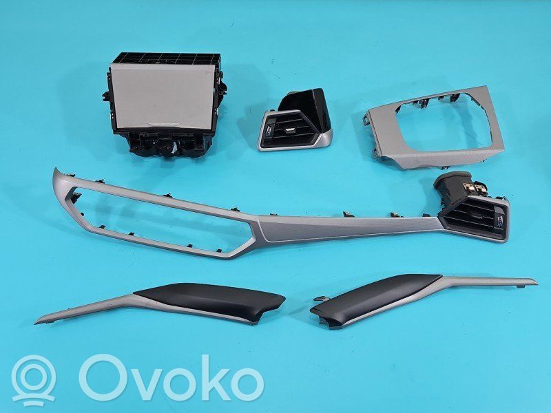 BMW 3 G20 G21 Inserti decorativi cornice della consolle centrale 