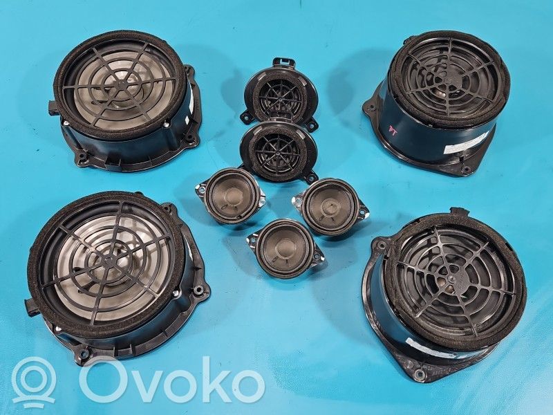 Audi Q7 4L Etuoven kaiutin 