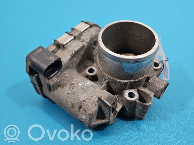 Ford Fiesta Valvola corpo farfallato 